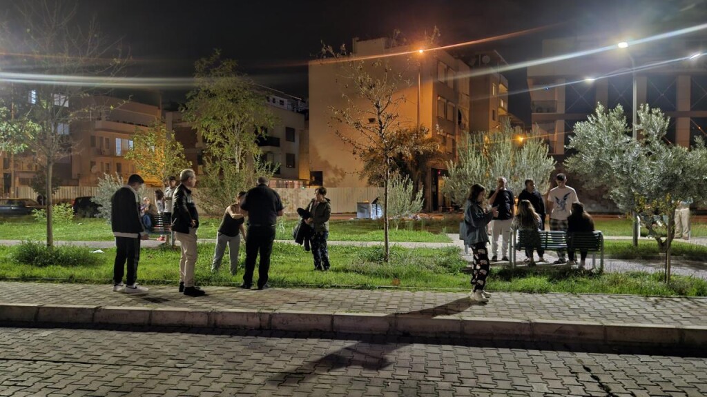 Balıkesir'de 6,1 büyüklüğünde deprem