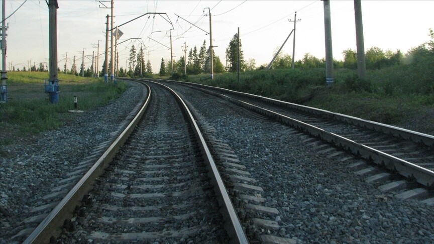 Semerkant'ta Çin-Kırgızistan-Özbekistan Demir Yolu İçin Anlaşma İmzalandı