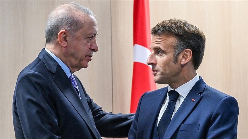 Türkiye Cumhurbaşkanı Erdoğan, Fransa Cumhurbaşkanı Macron ile telefonda görüştü
