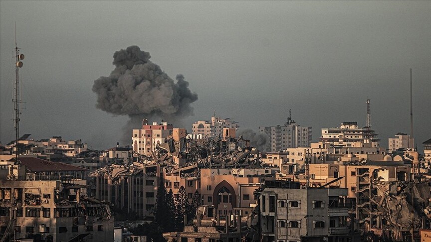 İsrail ordusu çocuk hastanesini bombaladı