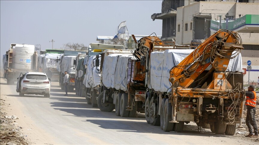 Fransa, İngiltere ve Almanya, İsrail'in Gazze'ye yardım akışını kesme kararından derin endişe duyuyor