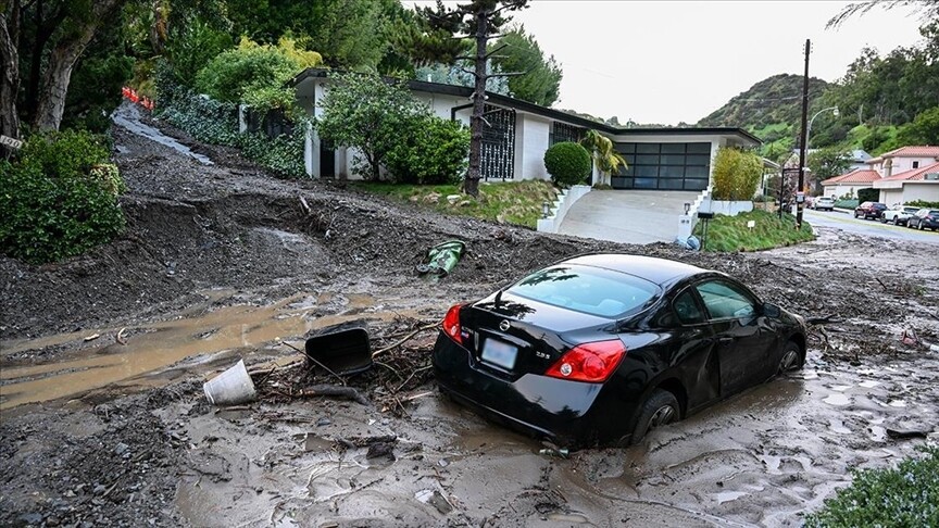 ABD'nin West Virginia eyaletinde sel felaketi nedeniyle 5 kişi öldü