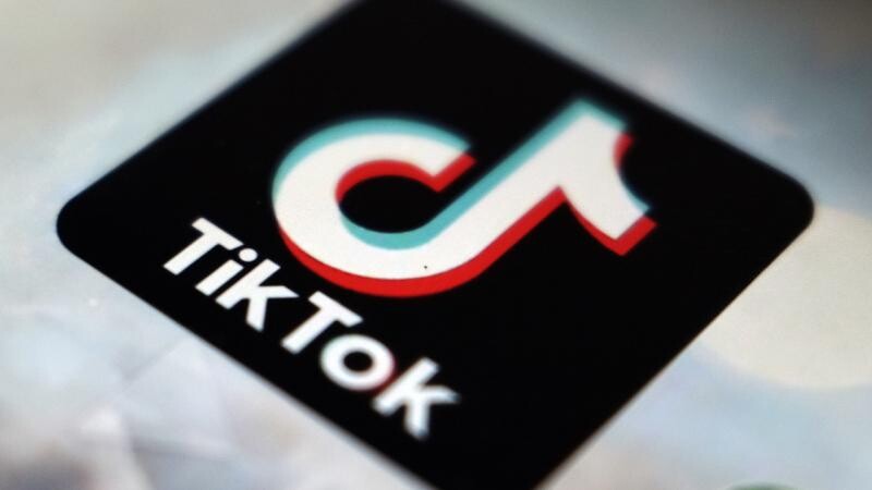 TikTok, ABD'de Google Play Store ve App Store'a geri döndü