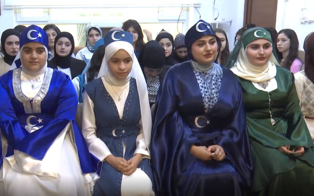 Kerkük’te 19 Mayıs etkinliği: Türkmen genç kızlara özel program düzenlendi
