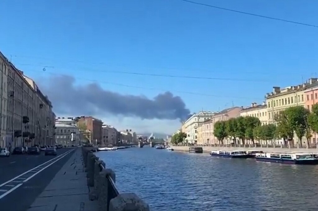 Rusya: Ukrayna, St. Petersburg’a yoğun İHA saldırısı düzenledi.