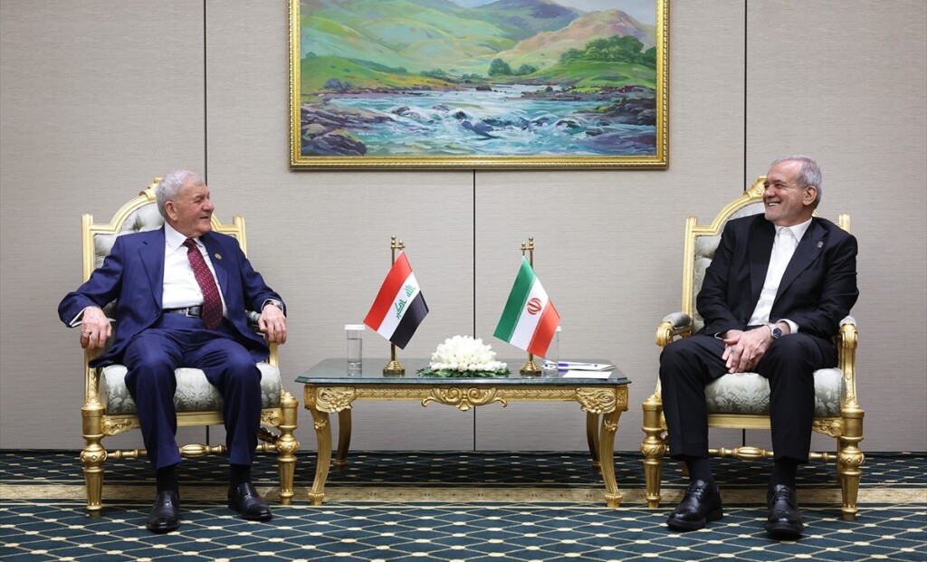 Cumhurbaşkanı Reşid, İran Cumhurbaşkanı Pezeşkiyan ile bir araya geldi