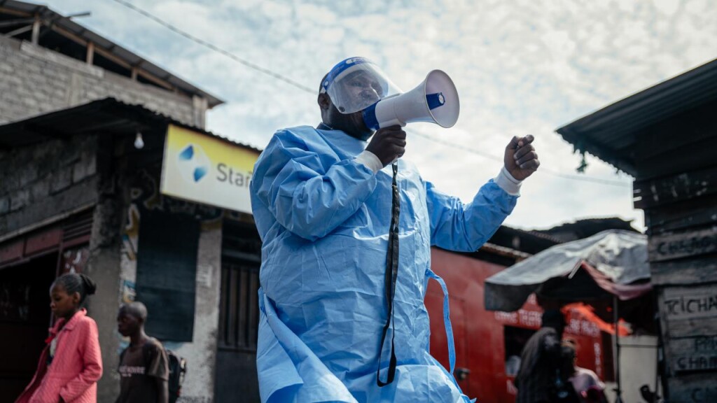 DSÖ'den Ebola uyarısı: Virüsü kontrol edemiyoruz