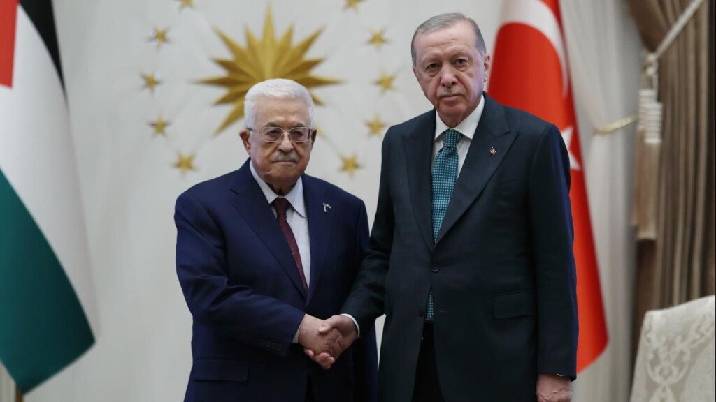 Türkiye Cumhurbaşkanı Erdoğan, Filistin Devlet Başkanı Abbas ile bir araya geldi