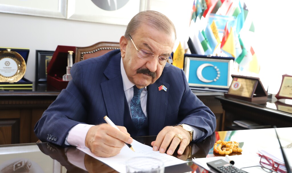 Türkmeneli İşbirliği ve Kültür Vakfı Başkanı Muratlı'dan Türkmeneli TV'ye kutlama mesajı