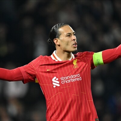 Premier Lig'de Liverpool şampiyonluğa bir adım uzaklıkta