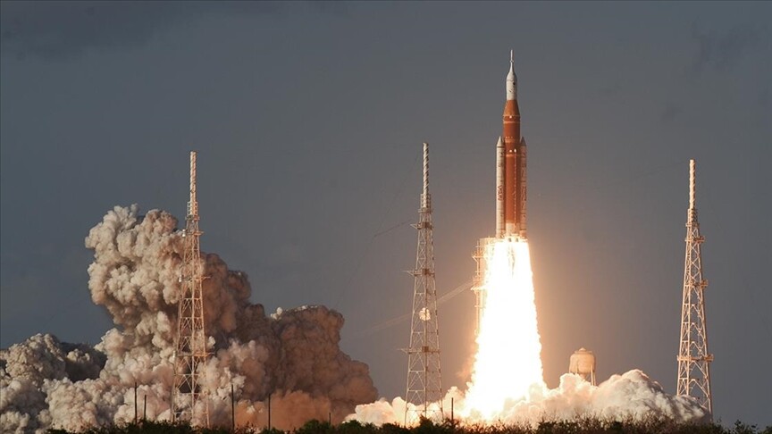 ASA Artemis II görevi kapsamında Orion uzay aracını Ay'a fırlattı