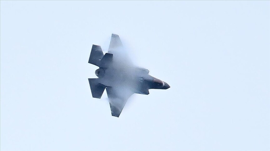 İran Devrim Muhafızları: Ülkenin orta kesimlerinde ABD'ye ait F-35 savaş uçağı düşürüldü