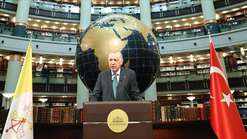 Erdoğan: Zulümler karşısında sorumluluk alıyor, barış ve adalet için elimizi taşın altına koyuyoruz