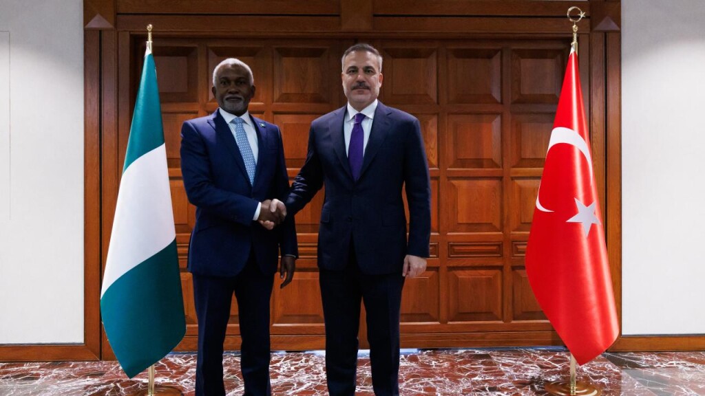 Türkiye Dışişleri Bakanı Fidan Nijeryalı mevkidaşı ile görüştü