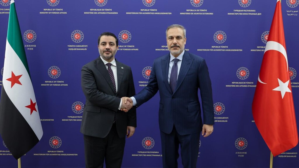 Hakan Fidan Suriye Dışişleri Bakanı Şeybani ile görüştü
