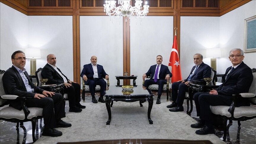 Bakan Fidan, Hamas Siyasi Büro Üyesi Halil Hayye başkanlığındaki Hamas heyeti ile görüştü
