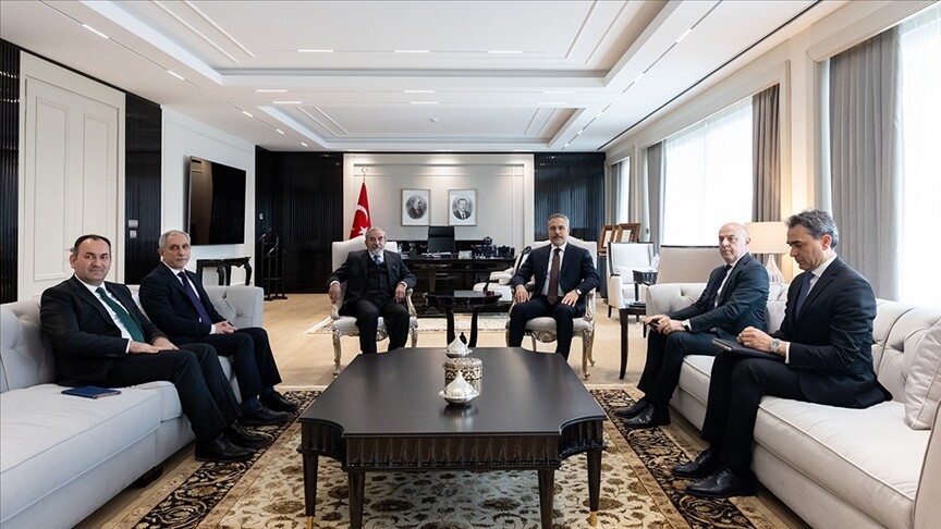 Türkiye Dışişleri Bakanı Fidan, Kürdistan İslami Birlik Partisi lideri Bahaddin'i kabul etti
