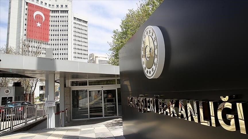 Türkiye Dışişleri Bakanlığı: Suriye’deki anlaşmanın, istikrara yönelik çabaları etkili biçimde ilerletmesini diliyoruz