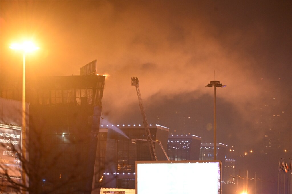 Moskova'da konser salonuna terör saldırısı