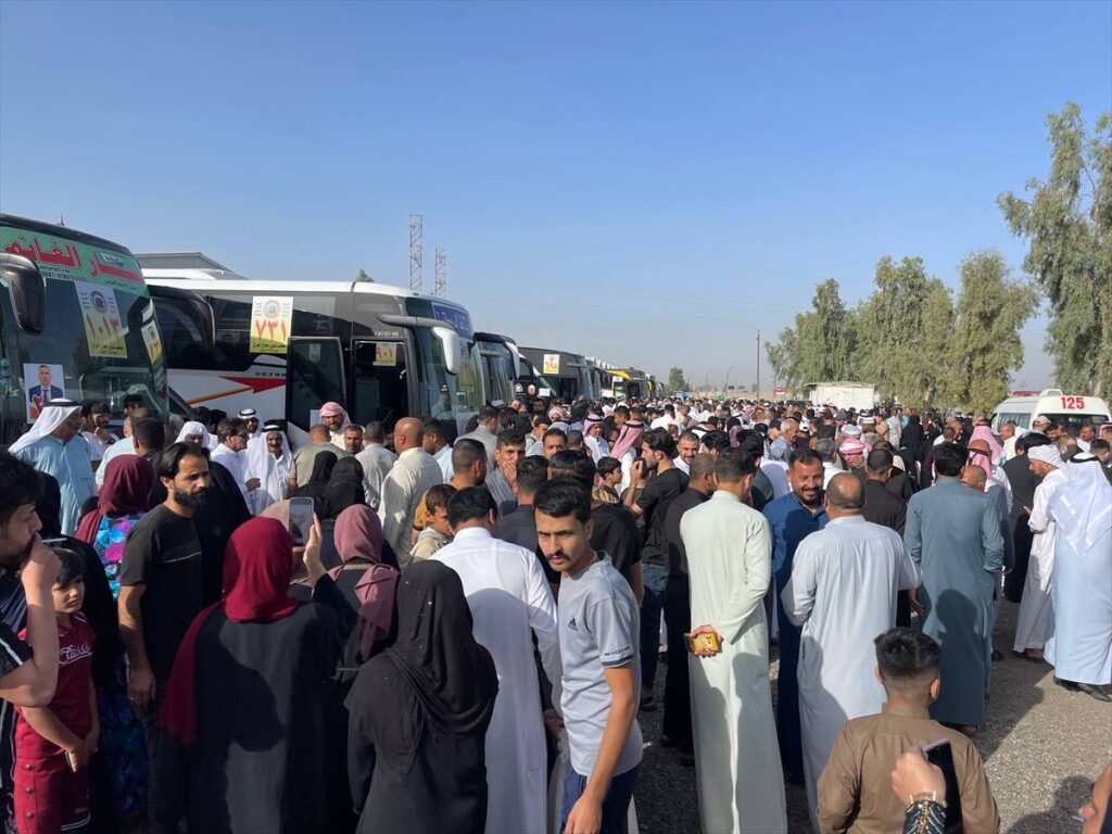 Kerkük'ten ilk hac kafilesi dualarla uğurlandı