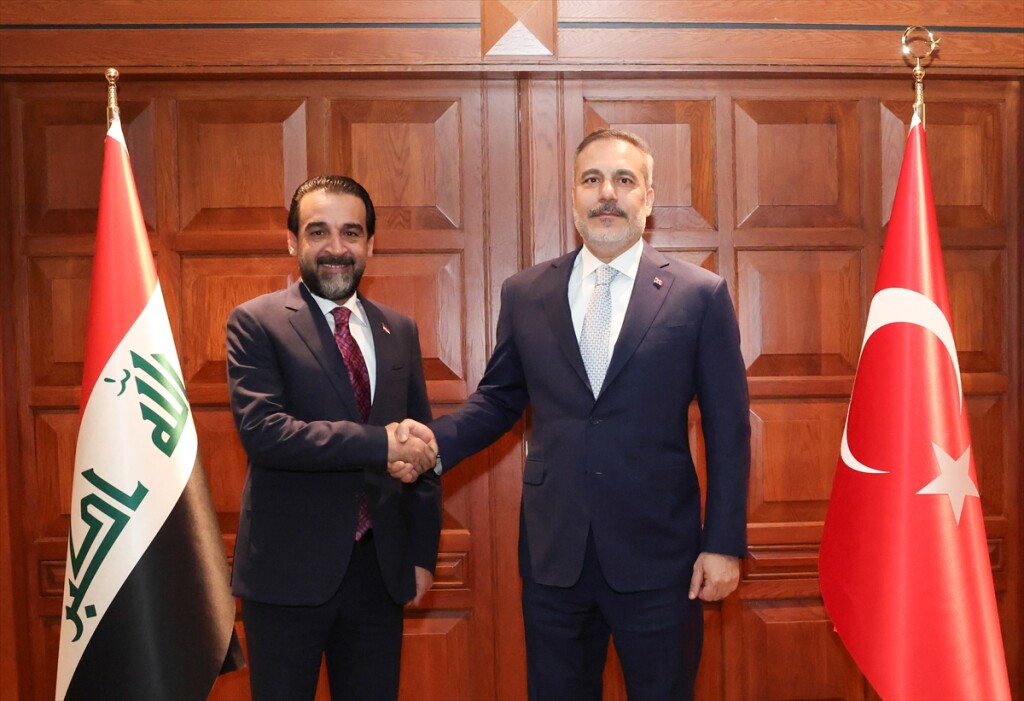Bakan Fidan, Irak'ın Takaddüm Partisi lideri Halbusi'yi Ankara'da kabul etti