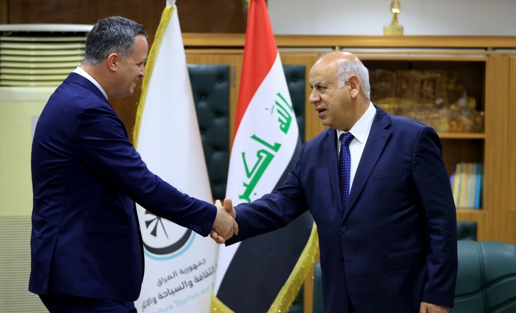 TİKA Başkanı Kayalar, Bağdat'ta Kültür Bakanıyla görüştü
