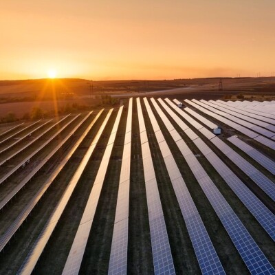 Küresel güneş enerjisi kurulumları yılın ilk yarısında yüzde 64 arttı