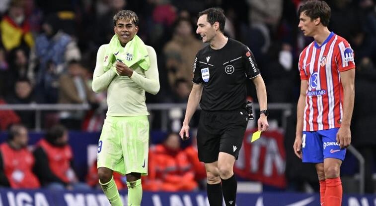 Barcelona, Atletico Madrid'i deplasmanda 4-2 yenerek liderliğini sürdürdü