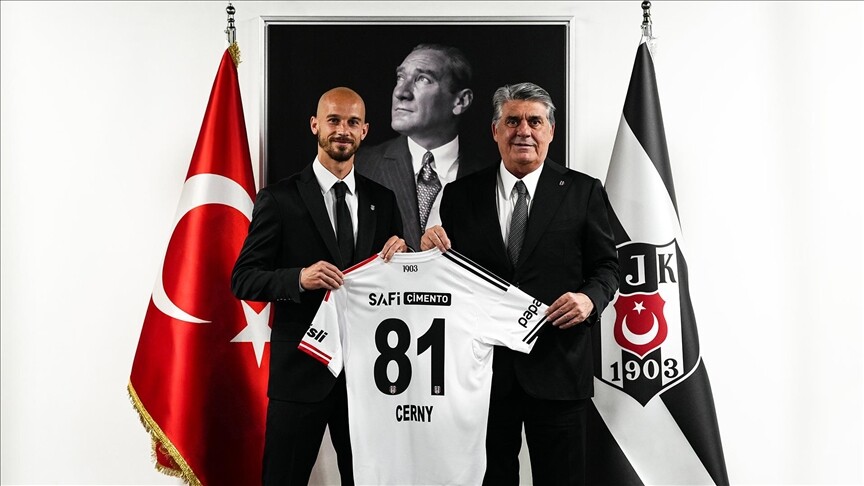Beşiktaş, Çek futbolcu Vaclav Cerny'yi kadrosuna kattı