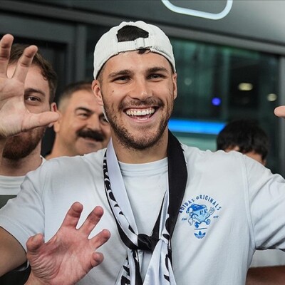 David Jurasek, Beşiktaş'ın 188. yabancı futbolcusu oldu