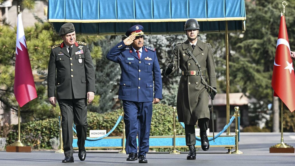 Türkiye Genelkurmay Başkanı Gürak, Katarlı mevkidaşı ile görüştü