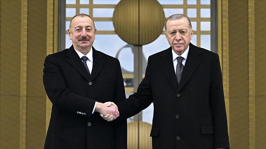 Türkiye Cumhurbaşkanı Erdoğan, Azerbaycan Cumhurbaşkanı Aliyev'i resmi törenle karşıladı
