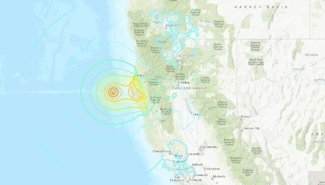 ABD'nin California eyaletinde 7 büyüklüğünde deprem