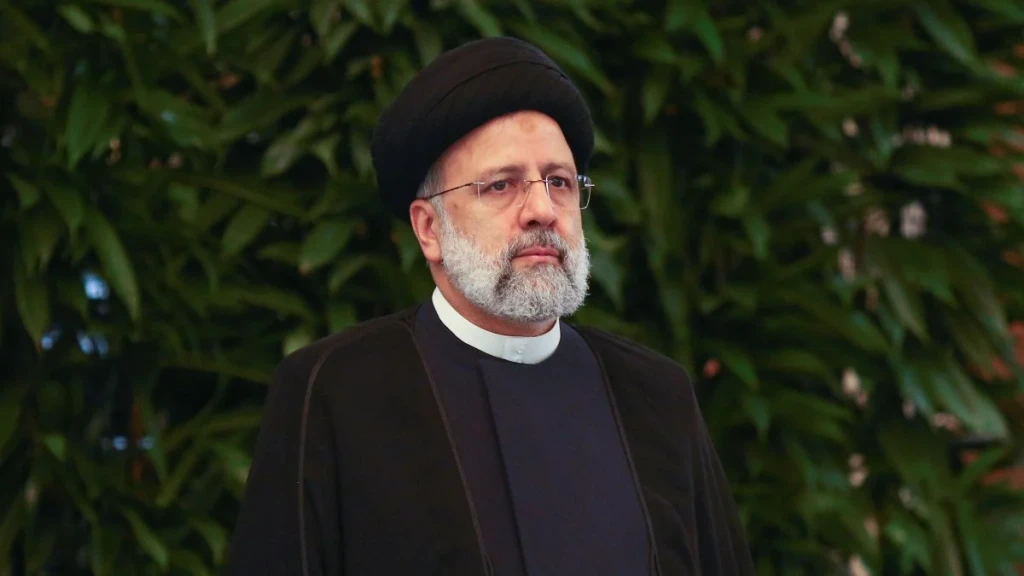 İran Cumhurbaşkanı Reisi, Kum kentinde toprağa verilecek