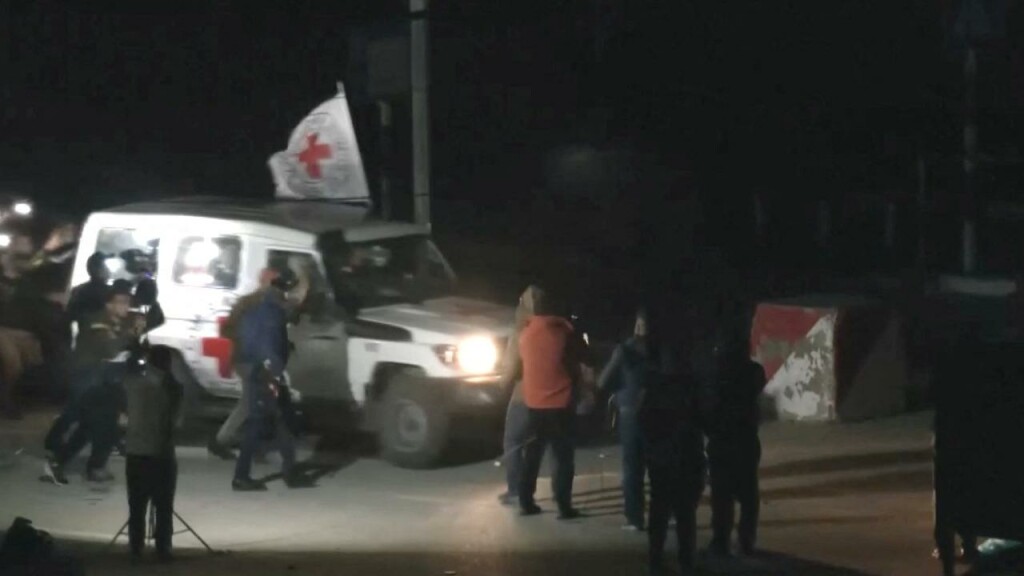 13 İsrailli esir serbest bırakıldı