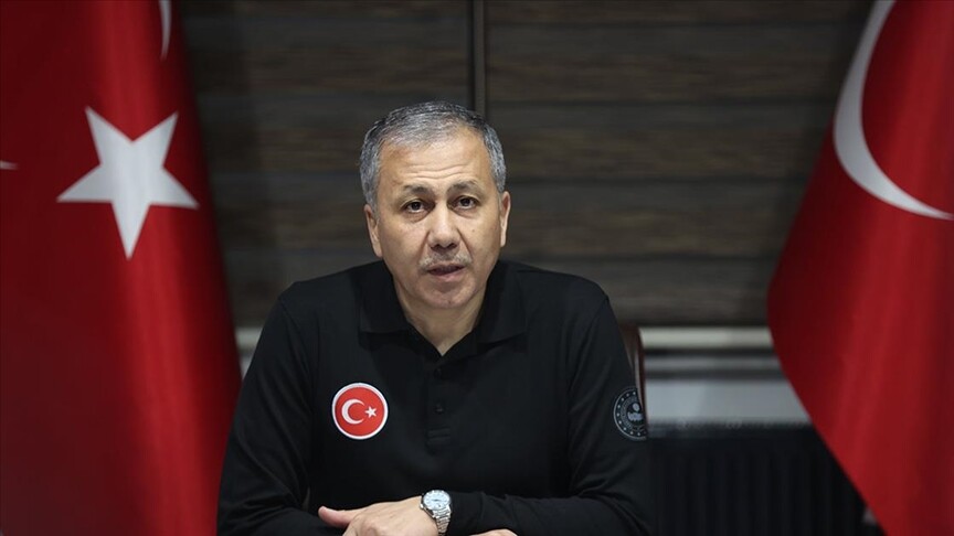 Türkiye İçişleri Bakanı Yerlikaya,  Zonguldak'ta iletişimin kesildiği geminin battığını bildirdi