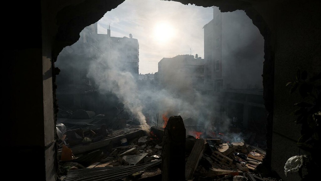 İsrail Gazze'nin güneyine saldırdı: 10 kişi hayatını kaybetti