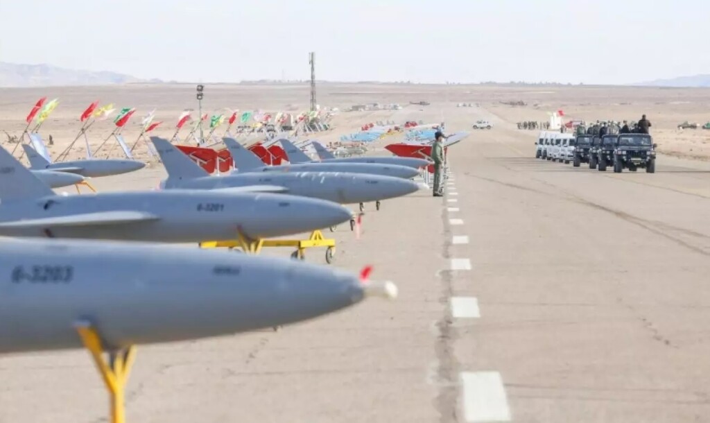 İran İHA Tatbikatına Başladı