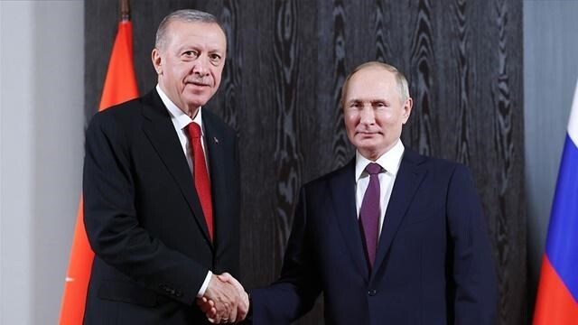 Rusya Devlet Başkanı Putin, Cumhurbaşkanı Erdoğan'ın yeni yılını kutladı