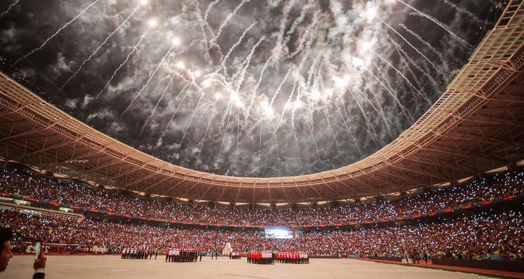 Irak'ta Körfez Ulusları Kupası, 55 bin futbolseverin katıldığı açılış töreniyle başladı