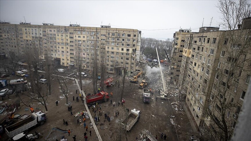 Rus ordusunun Dnipro'ya füze saldırısında ölen sivillerin sayısı 30'a yükseldi