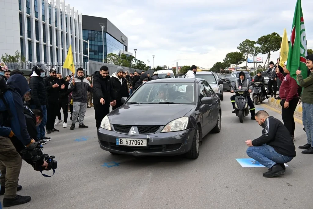 Hizbullah'tan ABD'li yetkili Ortagus'un Lübnan'daki açıklamalarına tepki