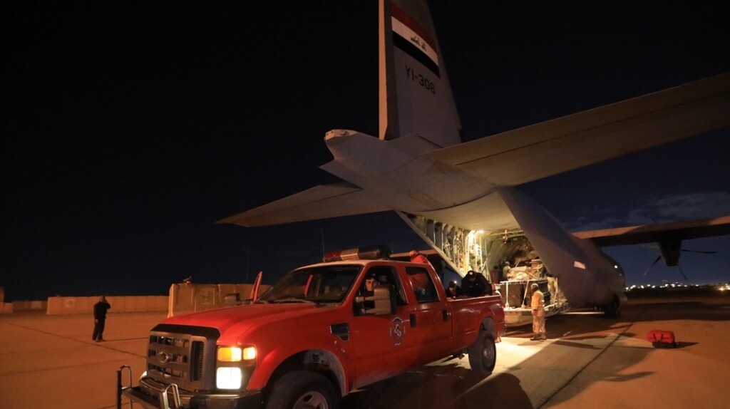 Irak'ın hava koridoru aracılığıyla depremzedelere desteği sürüyor