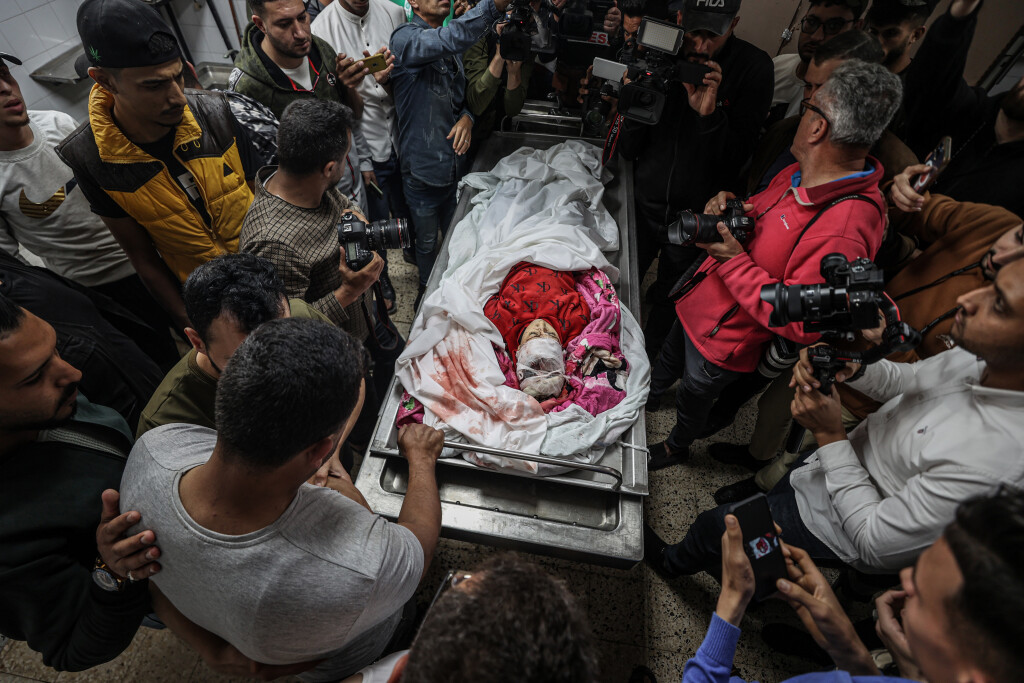 İsrail'in Gazze'ye düzenlediği saldırılarda ölü sayısı 20'ye yükseldi