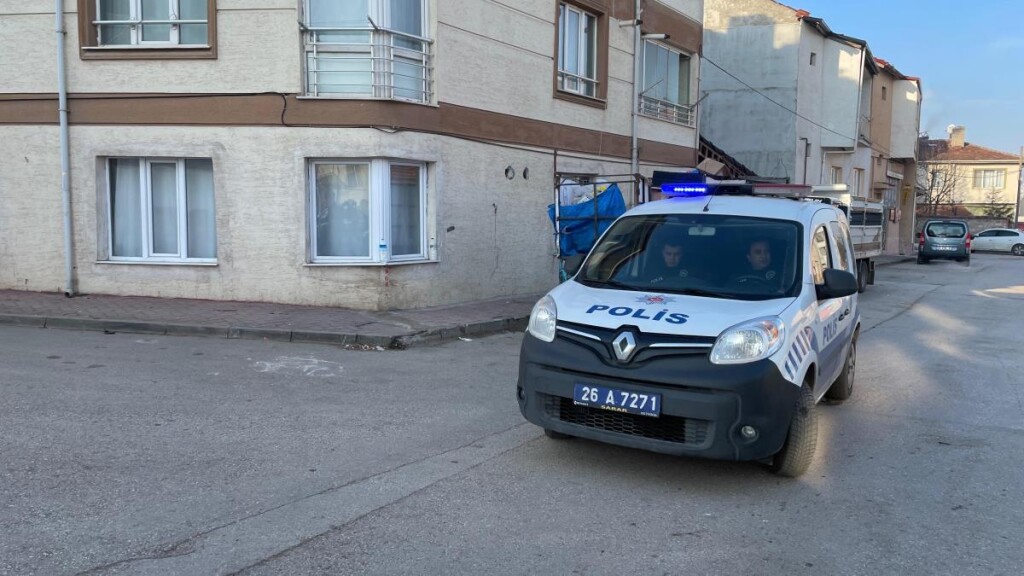 Eskişehir'de Iraklı aile hastaneye kaldırıldı