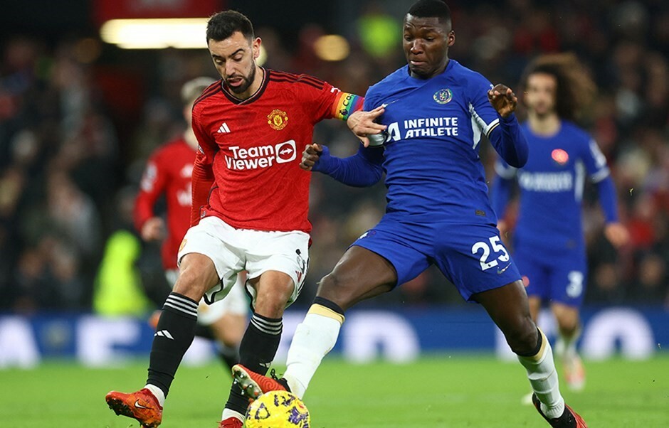 Manchester United, Chelsea zaferiyle zirveye yaklaştı