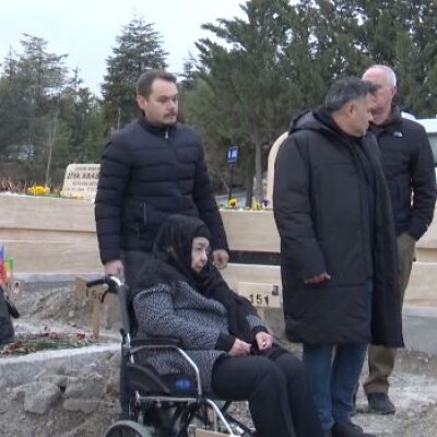 Türkmeneli'nin usta kalemi Şair Nesrin Erbil'in eşi vefat etti.