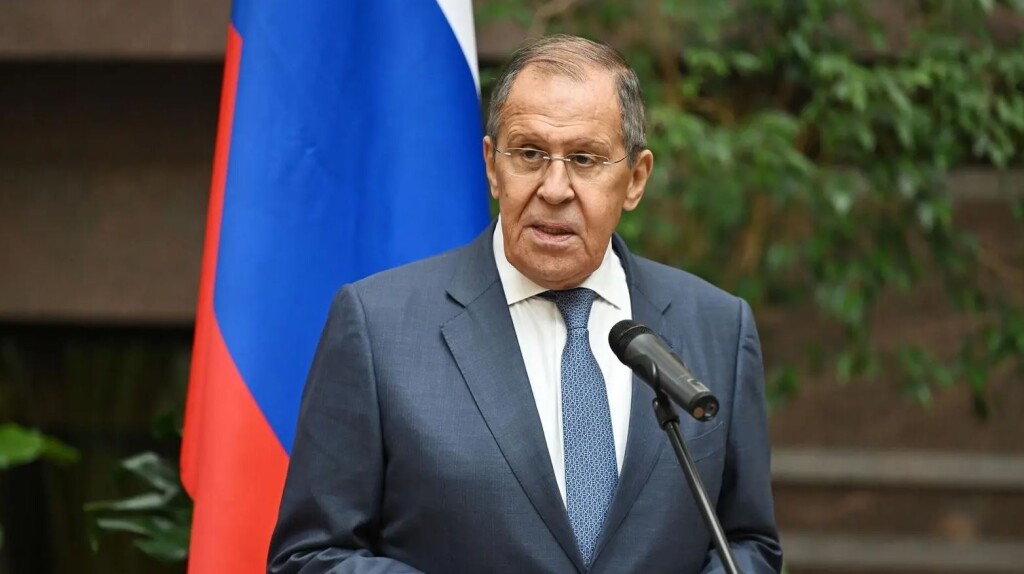 Rusya Dışişleri Bakanı Lavrov: İran’a askerî ürünler sağladık