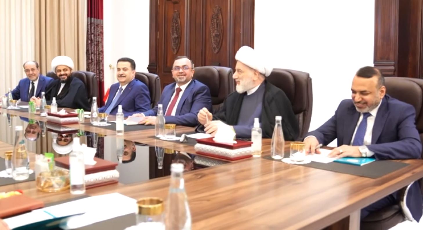 Başbakanlık için 27–30 adayın değerlendirildiği sürecin haftalar içinde netleşmesi bekleniyor