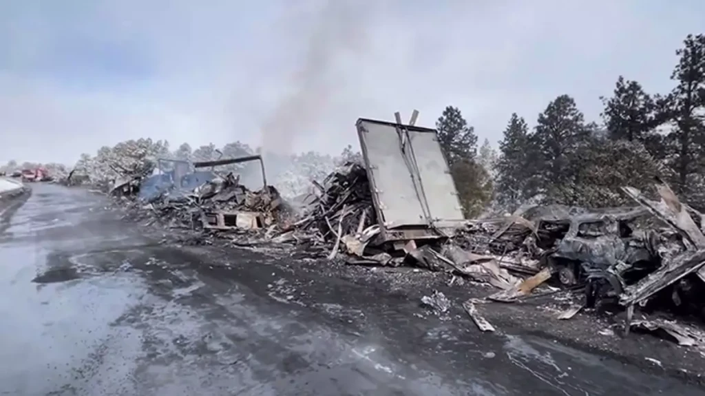 ABD'nin ortabatı ve güney kesimlerini vuran fırtınalarda ölü sayısı 33'e yükseldi